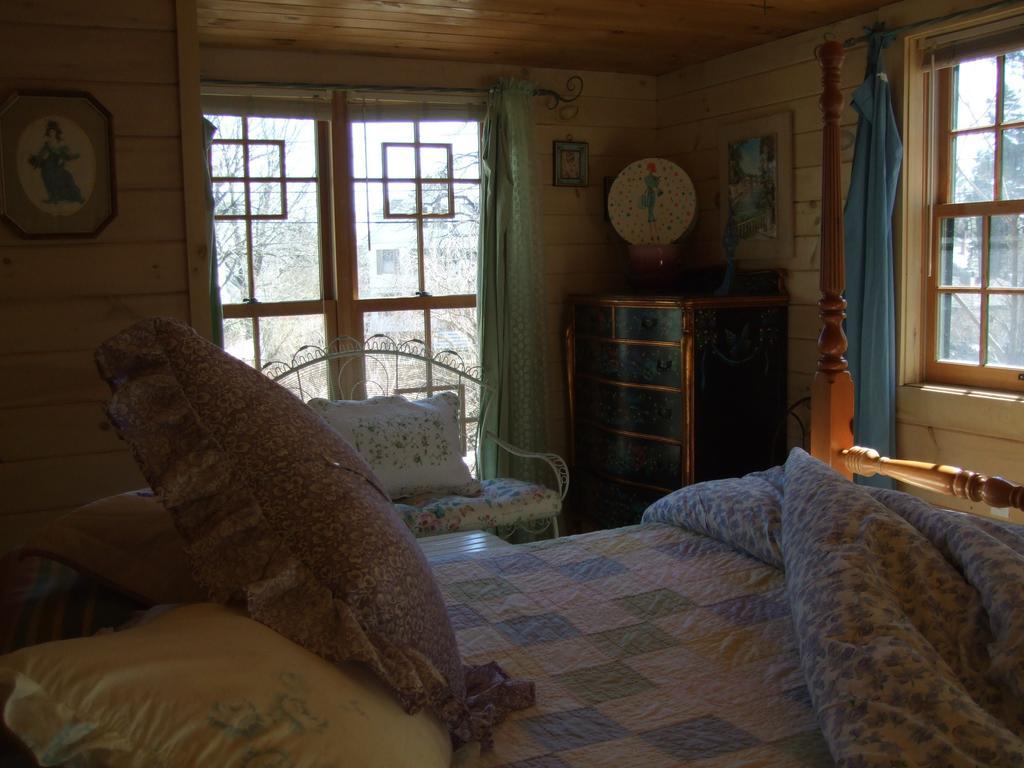 Enchanted Nights Bed & Bath Kittery Szoba fotó